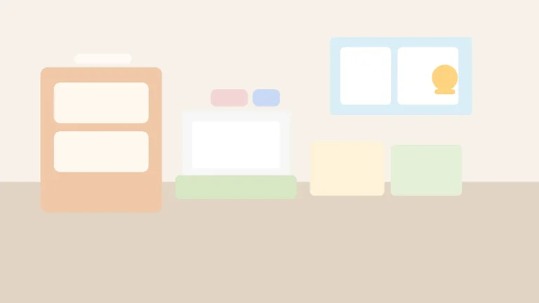 Pokój dla dwójki dzieci z jasną zabudową, dwoma strefami snu i funkcjonalnym przechowywaniem w nowoczesnym wnętrzu.